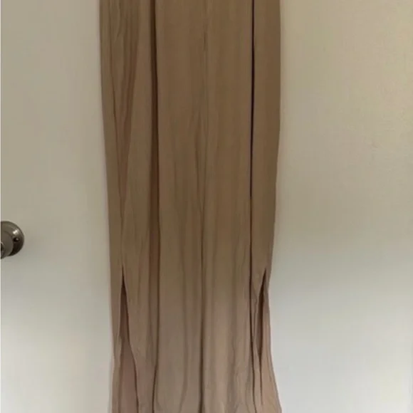 Petal and Pup wilabelle and xanthia dresses - Picture 7 of 11